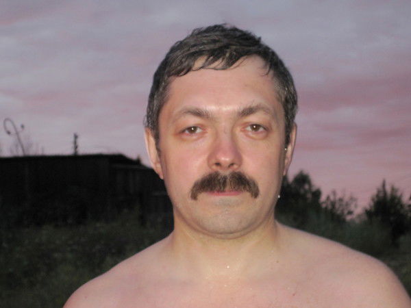 Александр Белогуров