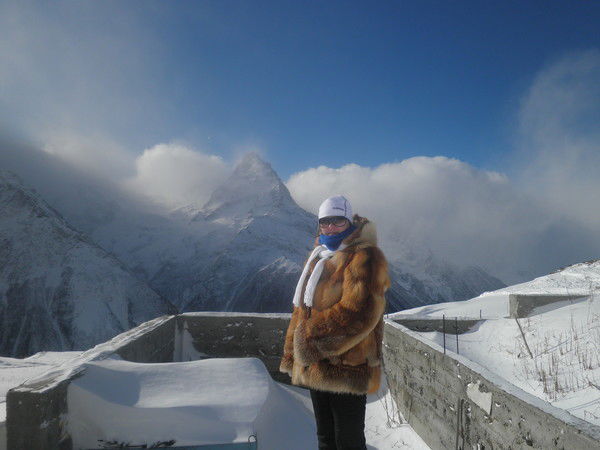 Елена Попова