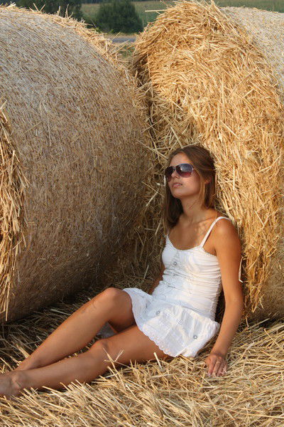 Анна Толканова