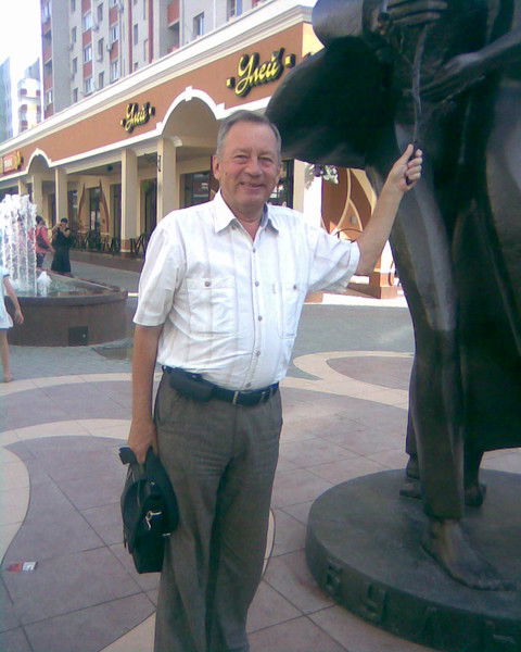 Геннадий Калугин