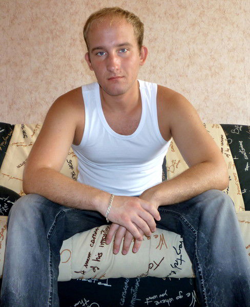 Александр Парамонов