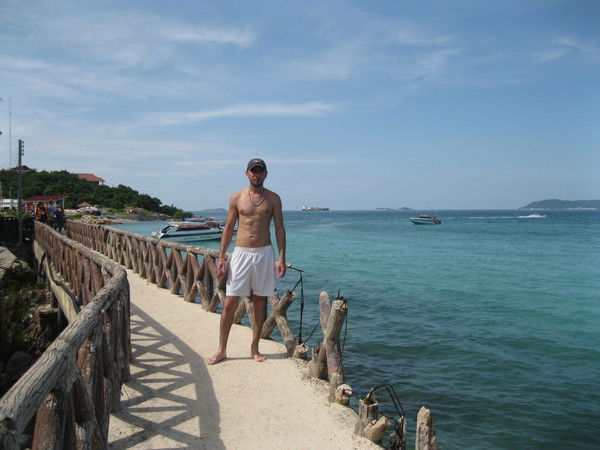 Андрей Мануленко