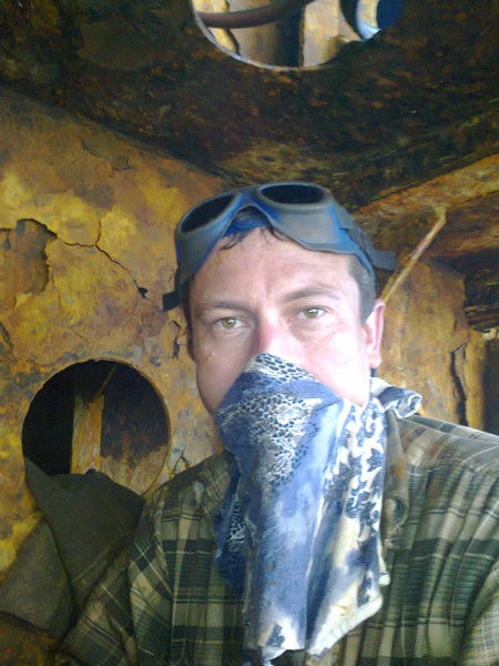 Антон Илларионов