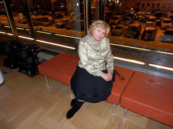 Елена Жукова