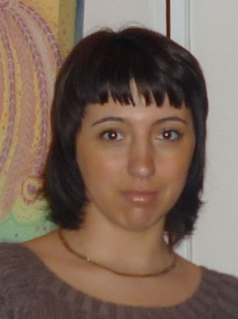 Олеся Перова