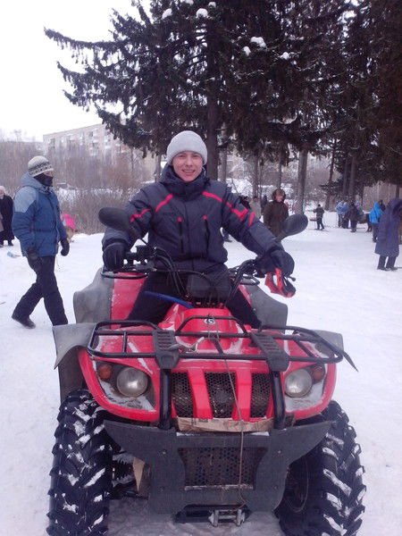 Виталий Плотников