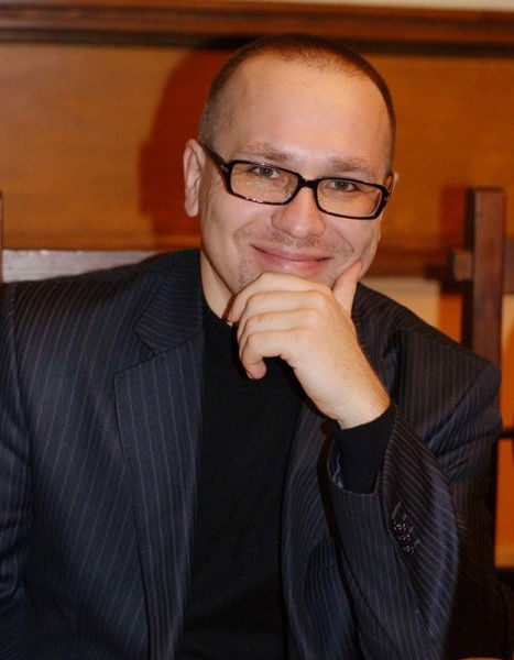 Артур Новичков