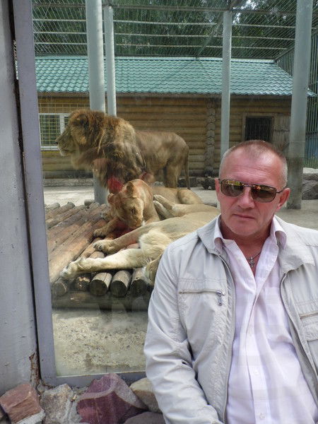 Юрий Золотов