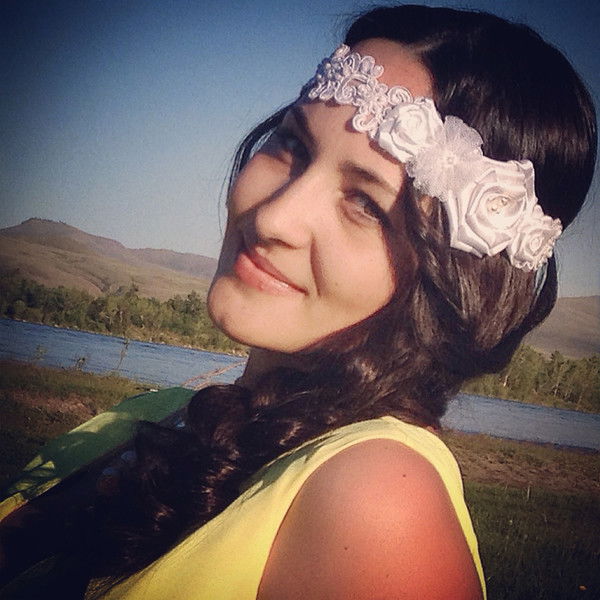 Елена Рябова