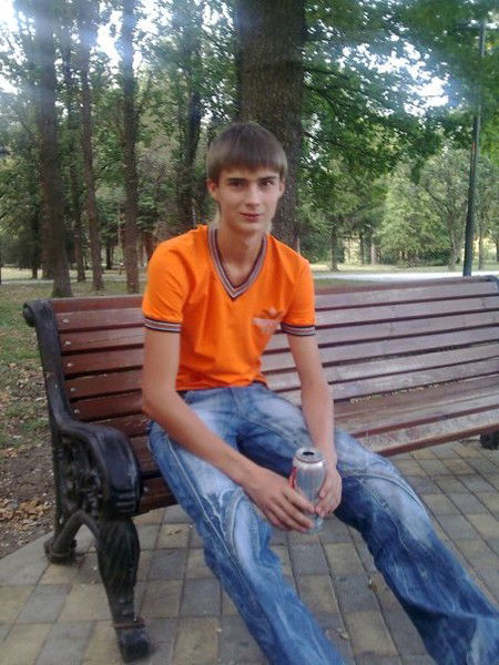 Константин Лаев