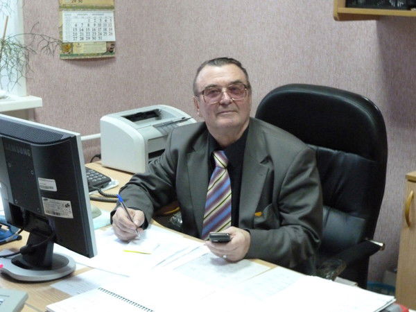 Александр Карелин