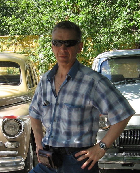 Александр Казарин