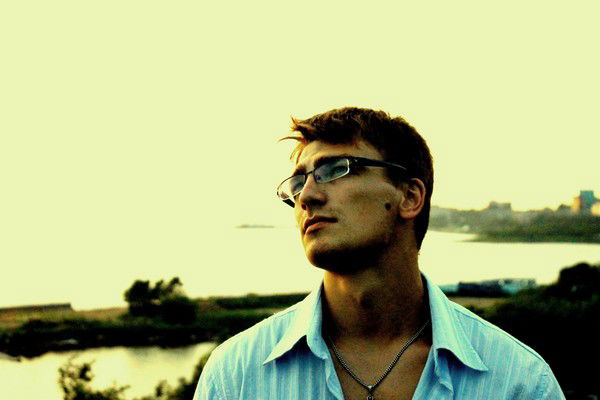 Виктор Крекер