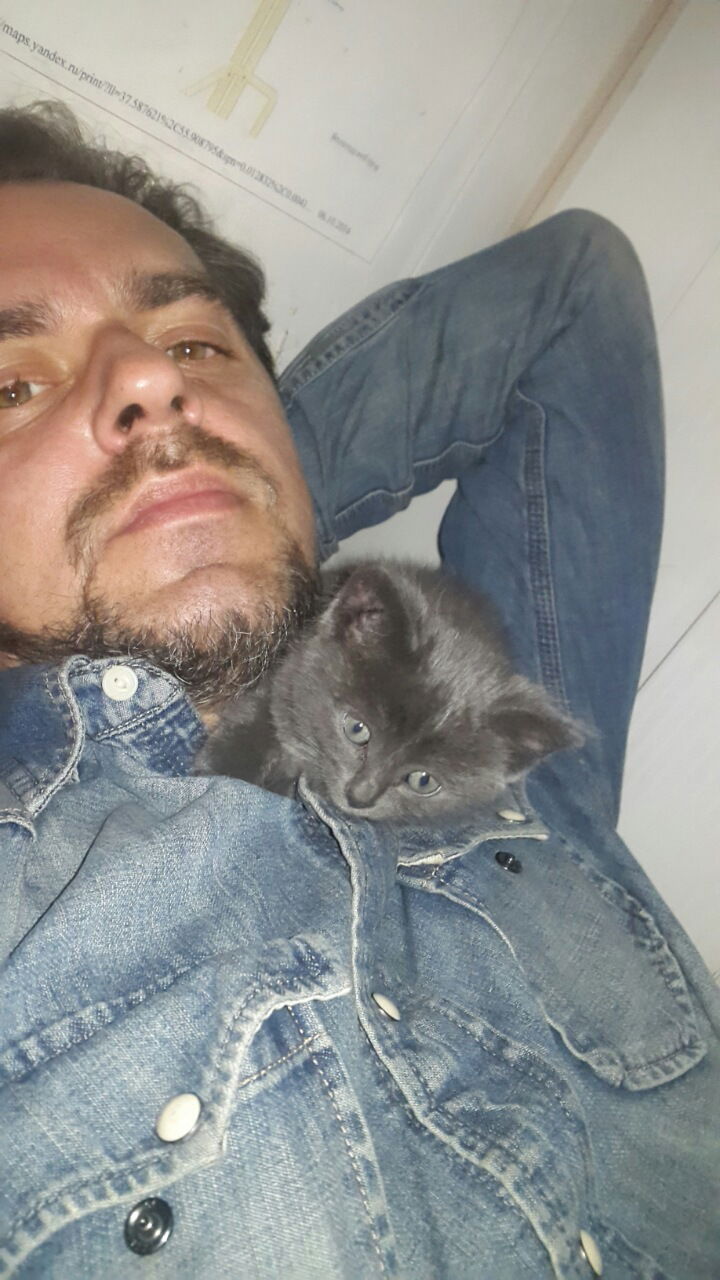 Михаил Леоненко