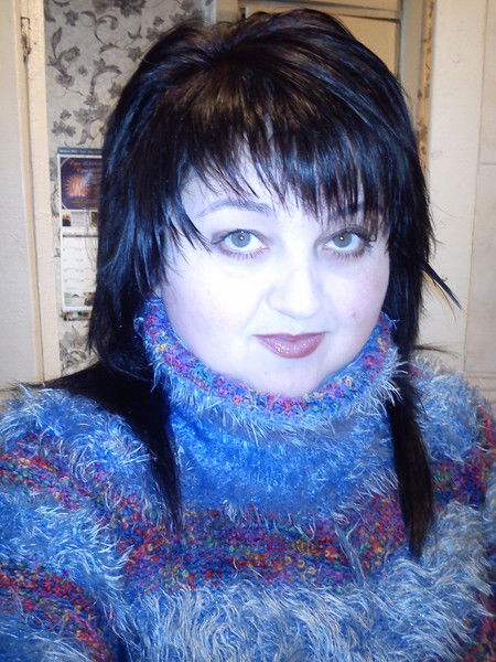 Влада Просто