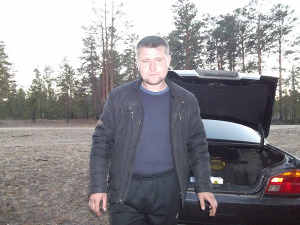 Юрий Долгих