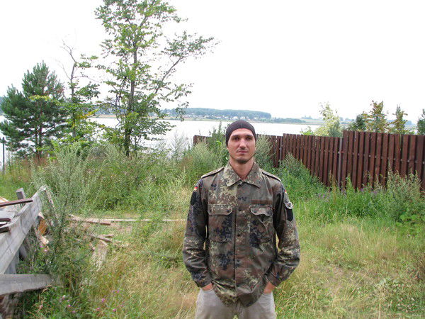 Дмитрий ********