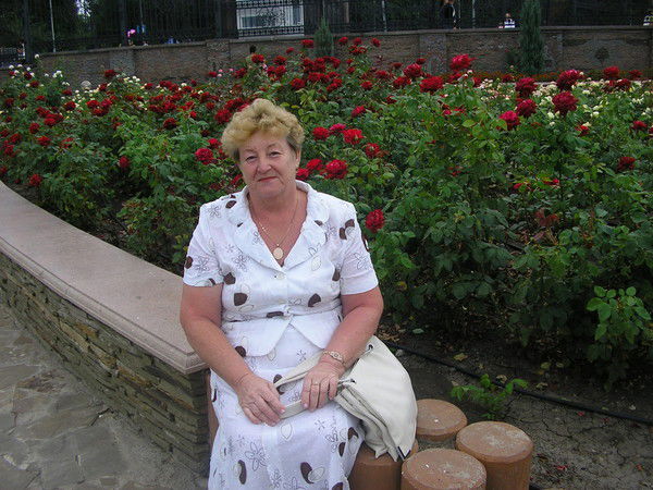 Анна Саханская