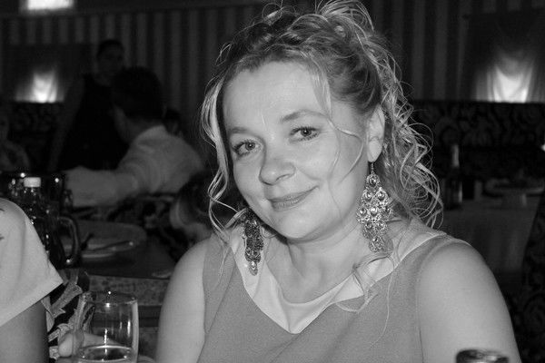 Лариса Катаева