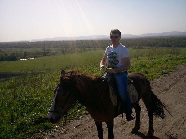 Женя Науменко