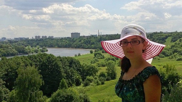 Женя Макарова