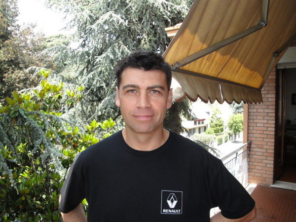 Владимир Сах