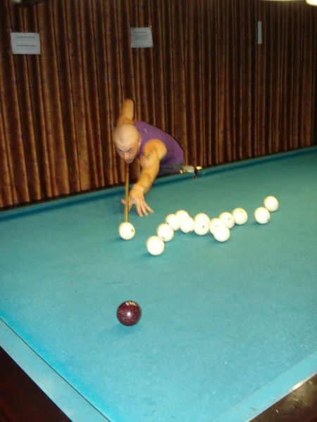 Валера Женилов