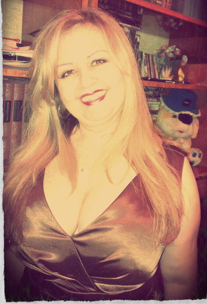 Лена Ананова