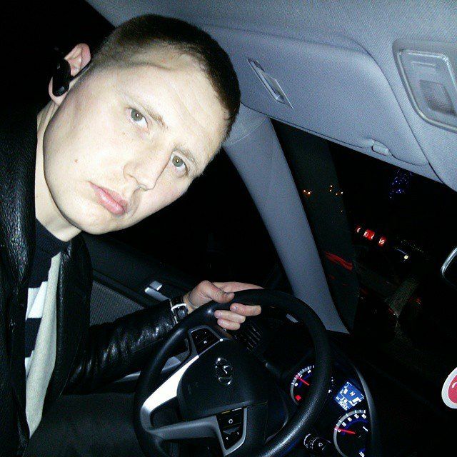 Максим Аненков