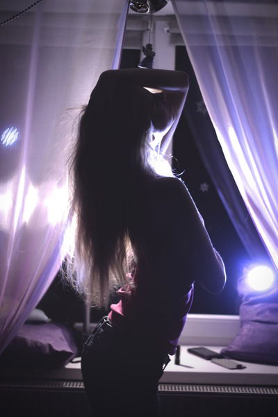 Аня Стройнова