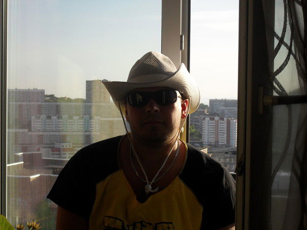 Виталий Сазонов