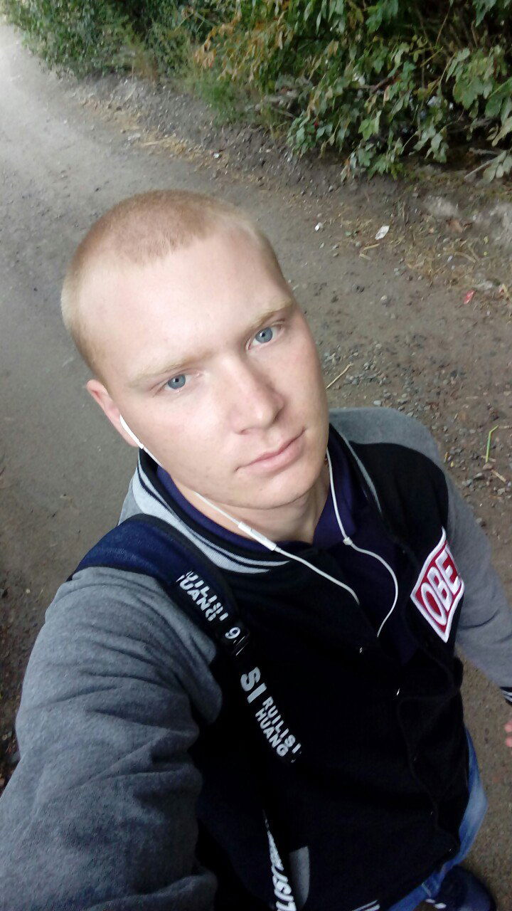 Макс Коржов