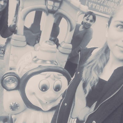 Карина Михолап