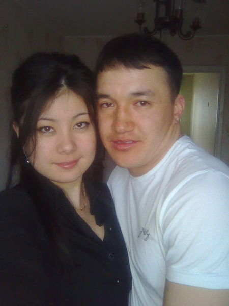 Асхат-Акмарал Абишевы