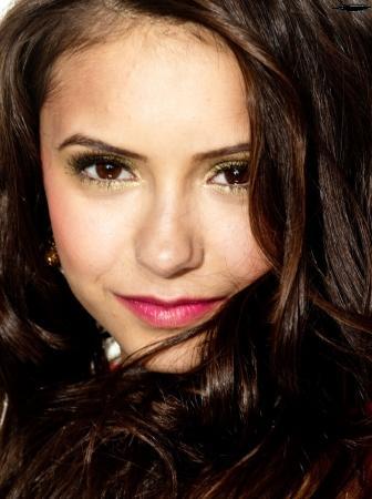 Ксения Леонова