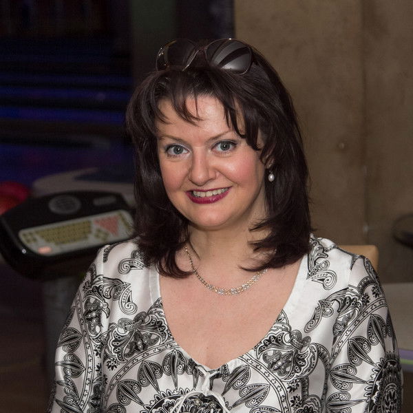 Лариса Мельникова