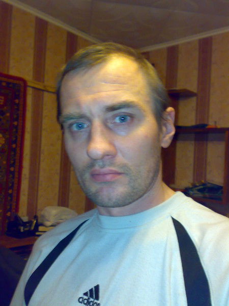 Роман Балов