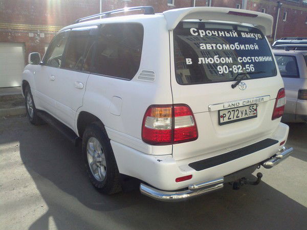 Антон Медведев