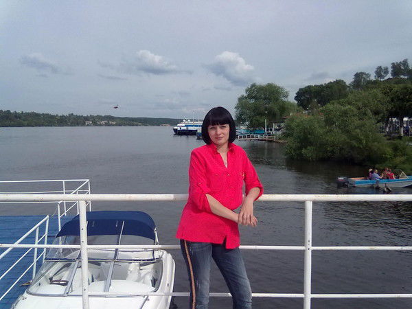 Елена Тихонова