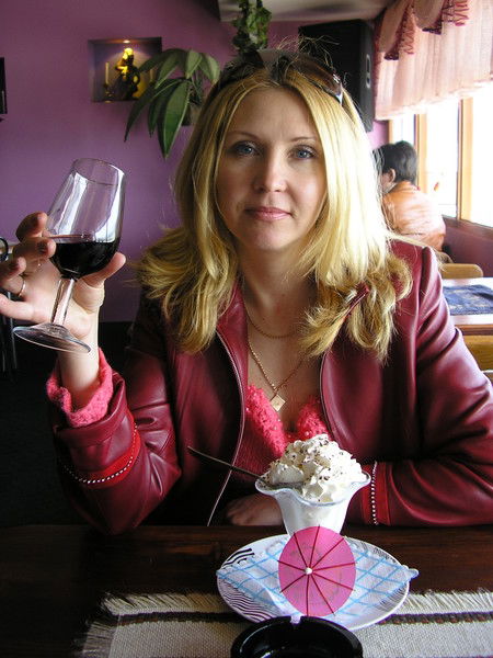 Елена Секацкая