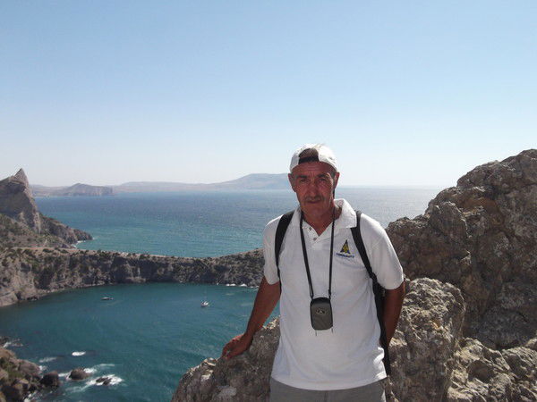 Александр Сутормин