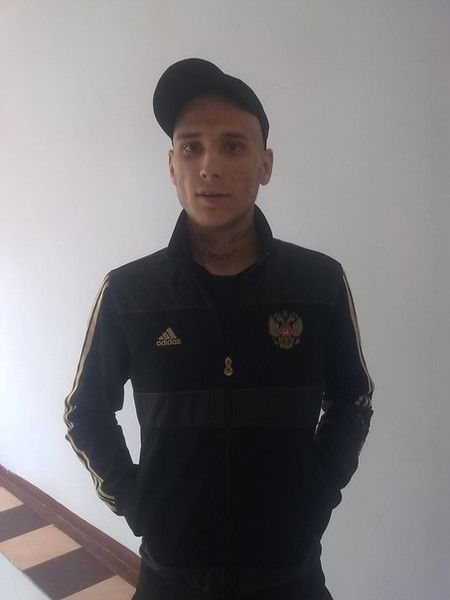 если в сети значит переписывается с бабами. Смотреть фото если в сети значит переписывается с бабами. Смотреть картинку если в сети значит переписывается с бабами. Картинка про если в сети значит переписывается с бабами. Фото если в сети значит переписывается с бабами