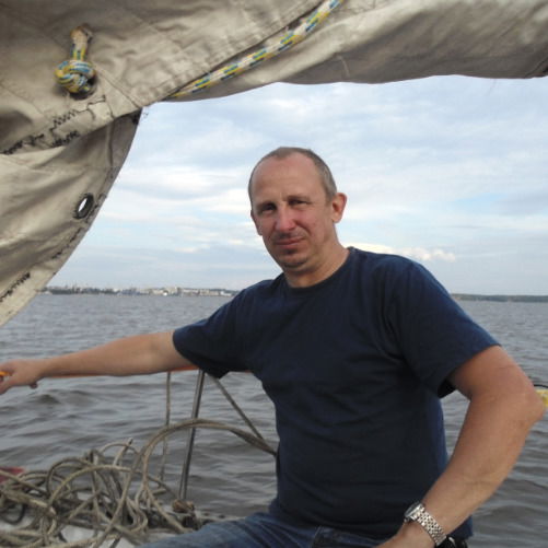 Илья Александров