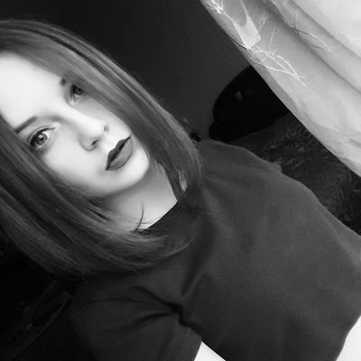 Лера Пикуза