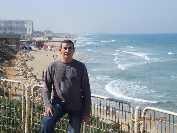 Александр Тартаковский