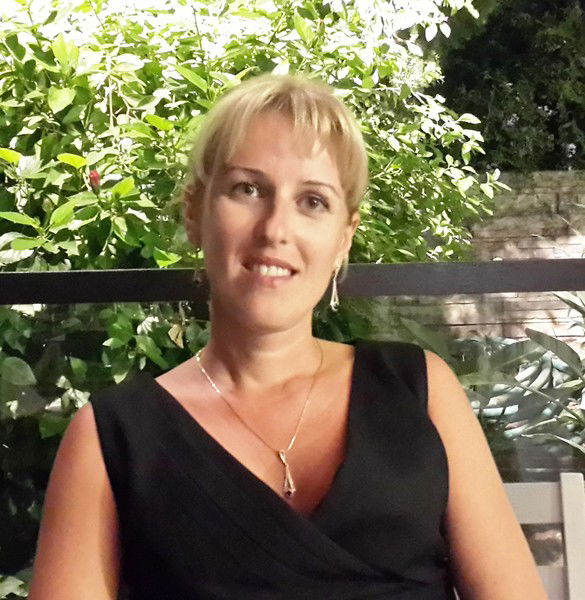 Виктория Астахова