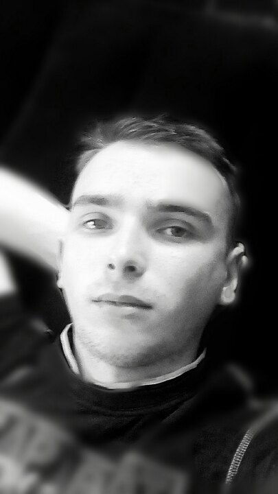 Максим Богданов