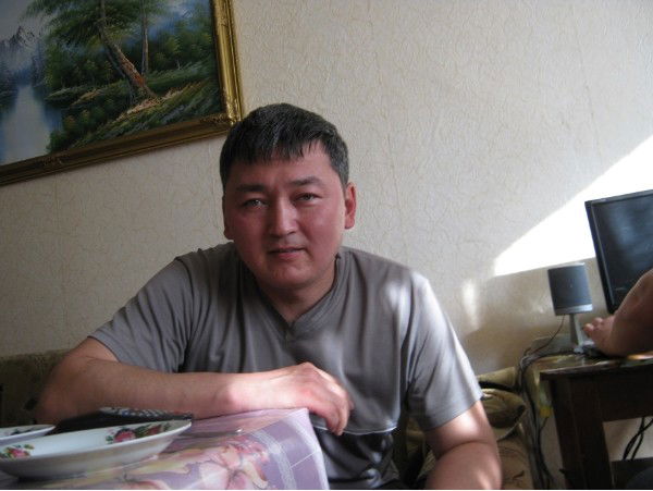 Марат Рустонбаев