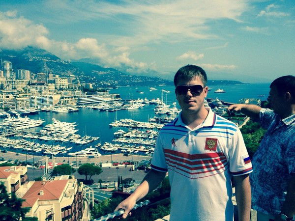 Антон Харитонов