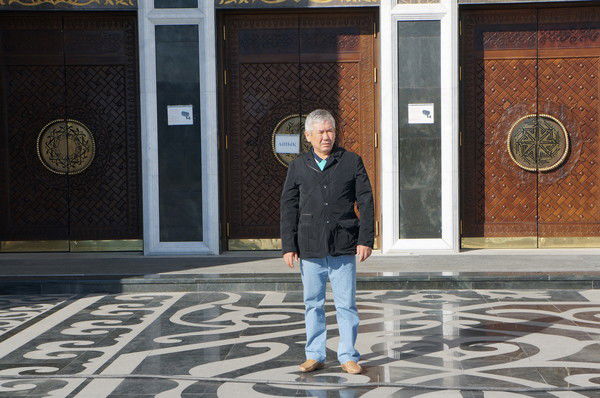 Бауржан Адамов